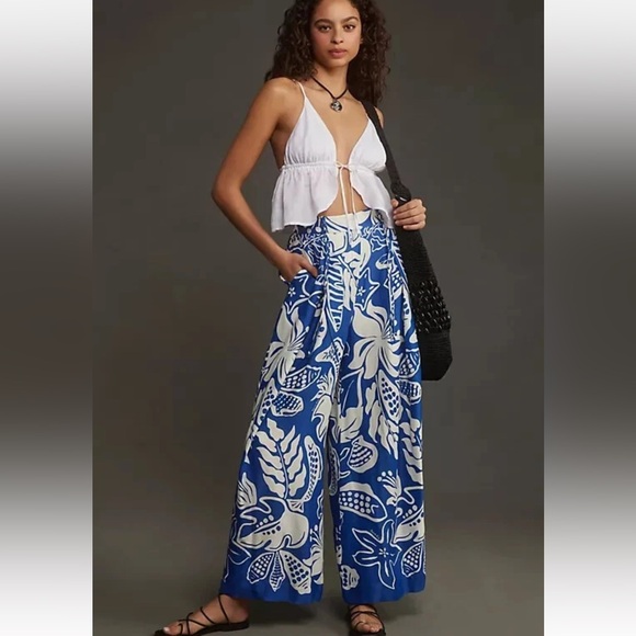 FARM Rio Pants - FARM Rio Wide Leg Pants, Satin Anthropologie Blue Floral Monstera Leaf Pant, NWT